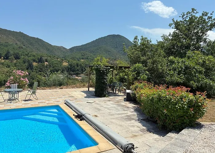 Vacation With Pool Villa *