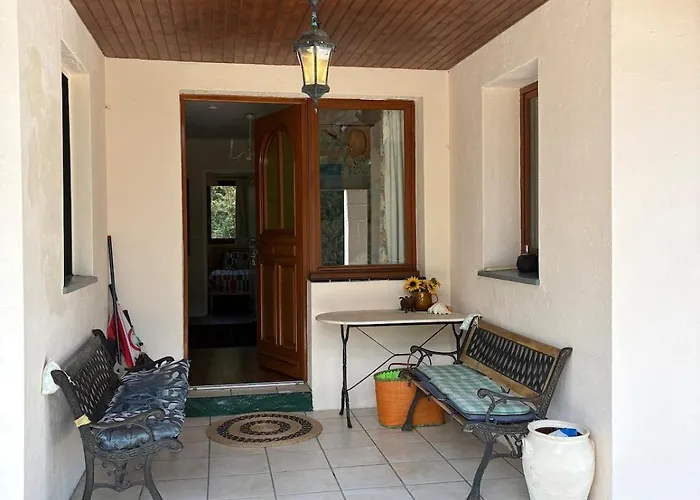 Vacation With Pool *